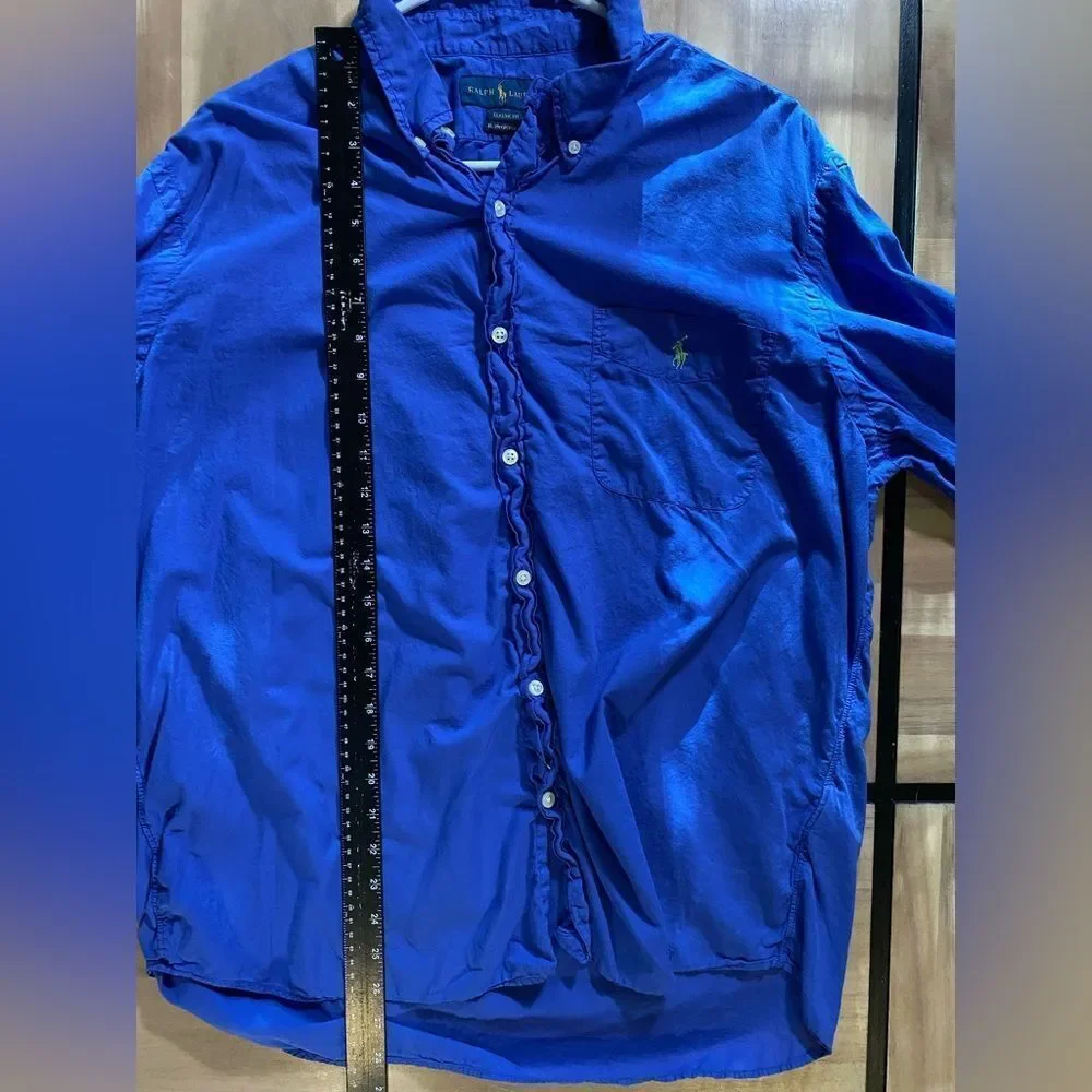 Ralph Lauren needs ironing
